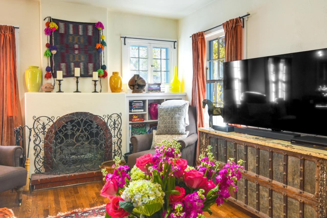 Cozy Adobe Casita 1 Mile To Santa Fe Plaza! Villa Luaran gambar